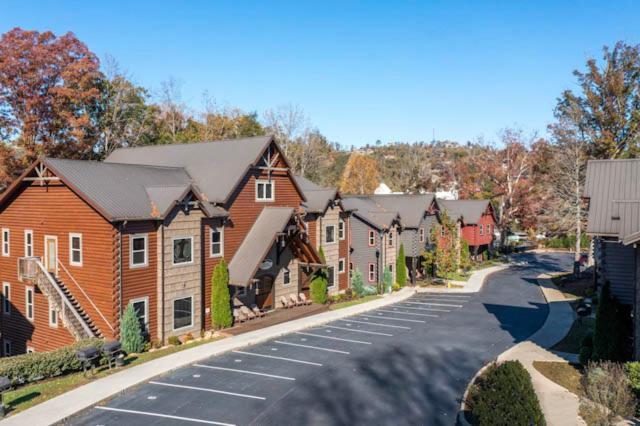 The Great Maple Retreat By Stony Brook Cabins Gatlinburg Exteriör bild