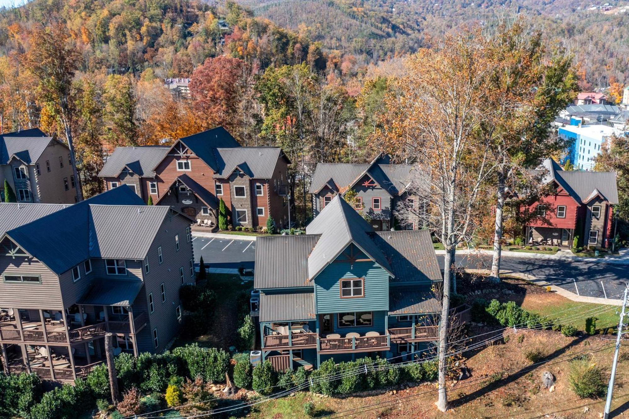 The Great Maple Retreat By Stony Brook Cabins Gatlinburg Exteriör bild
