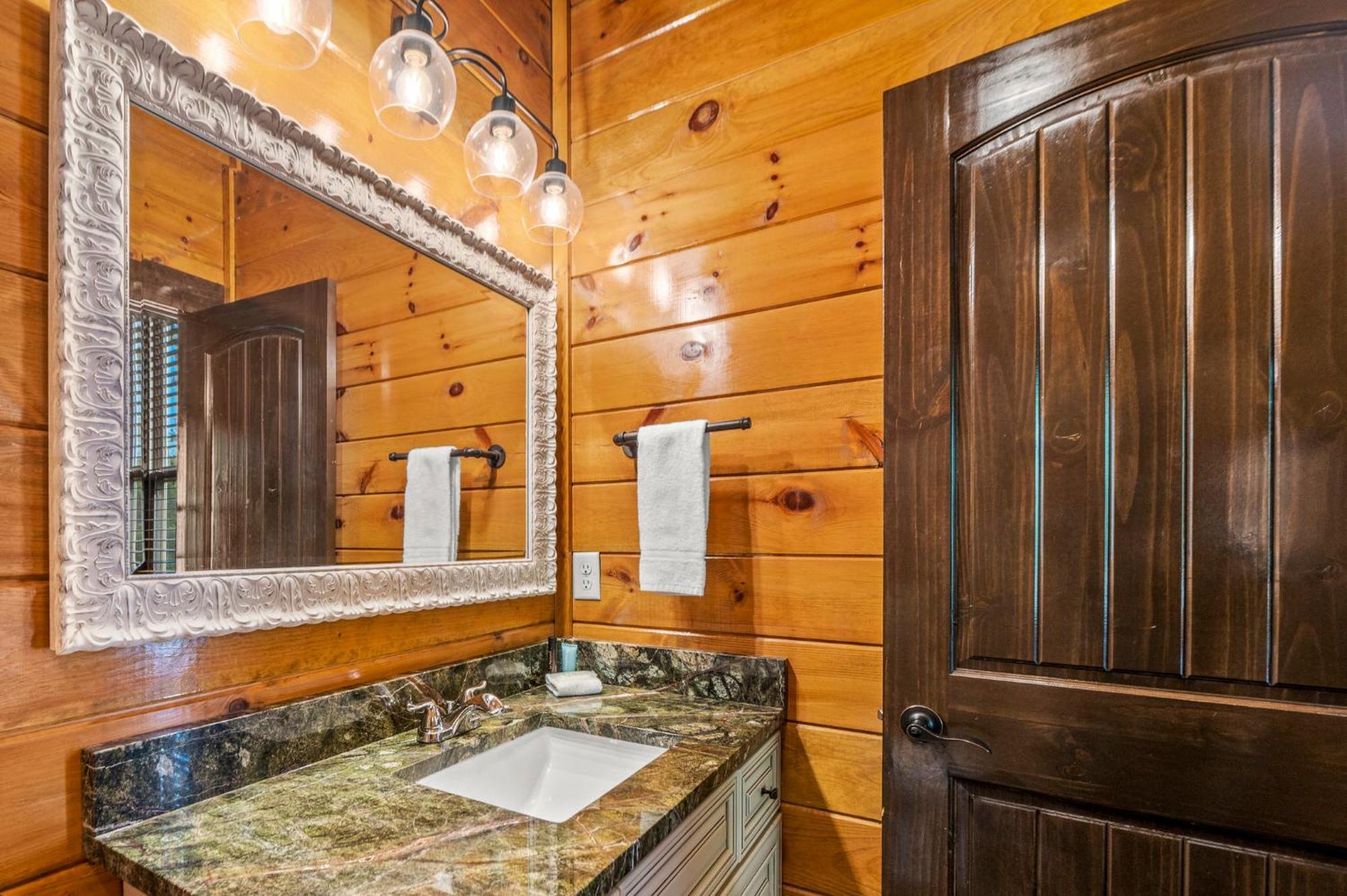 The Great Maple Retreat By Stony Brook Cabins Gatlinburg Exteriör bild