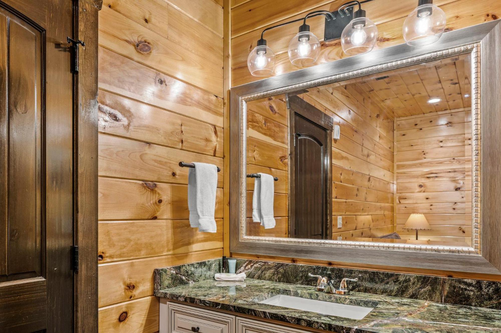 The Great Maple Retreat By Stony Brook Cabins Gatlinburg Exteriör bild