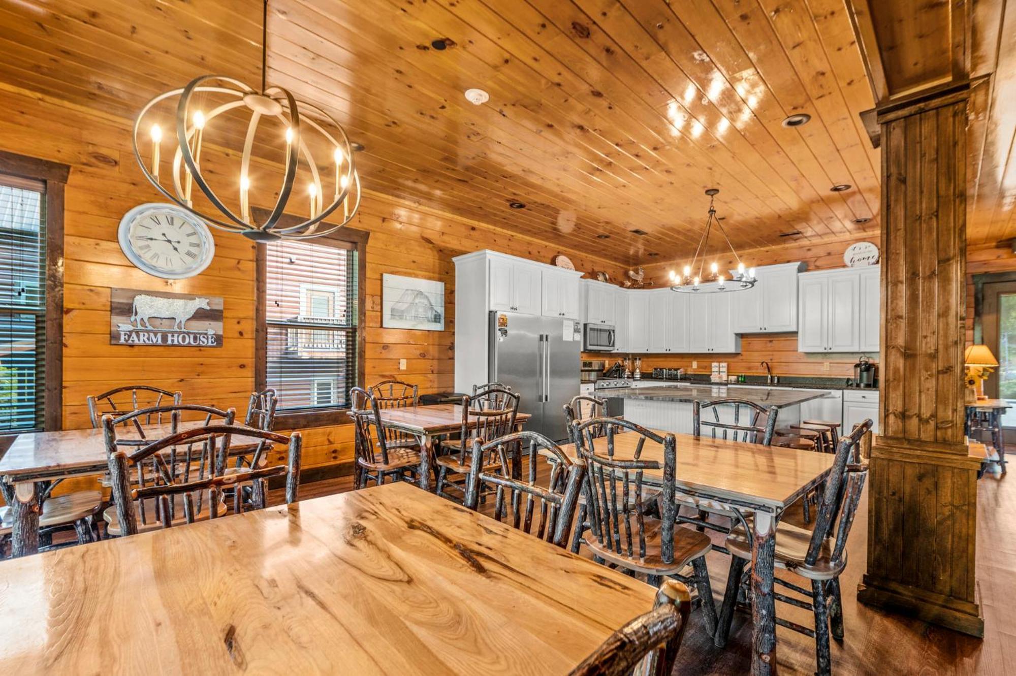 The Great Maple Retreat By Stony Brook Cabins Gatlinburg Exteriör bild